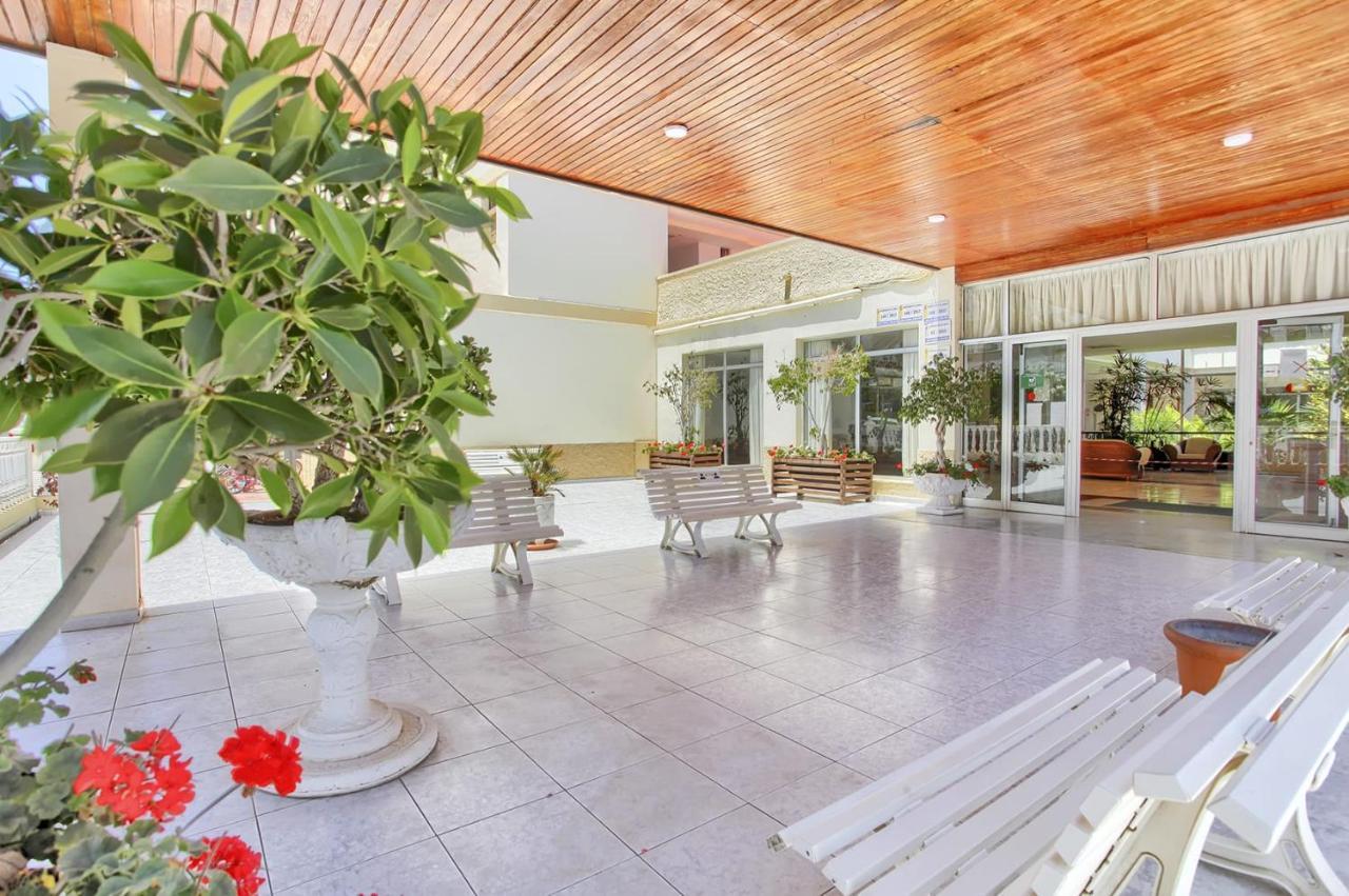 Studio Eldorado In Playa De Las Americas Near The Beach Arona  Exterior photo